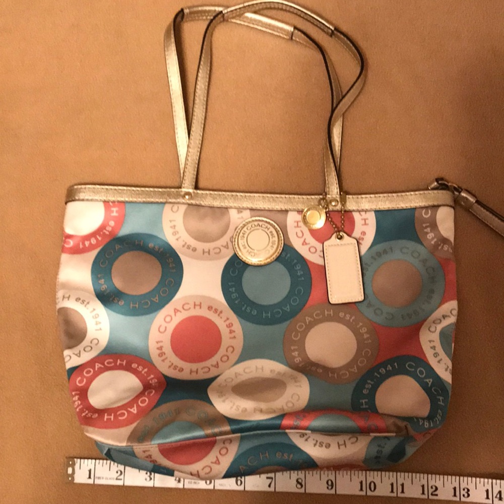 Coach bag/ tote